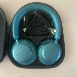Urbanista Miami Over-Ear Headphones - Teal - Sold Out